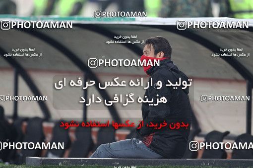 1613399, Tehran, , Iran Football Pro League، Persian Gulf Cup، Week 11، First Leg، Persepolis 0 v 1 Naft M Soleyman on 2019/11/22 at Azadi Stadium