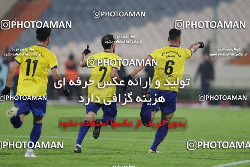 1613362, Tehran, , Iran Football Pro League، Persian Gulf Cup، Week 11، First Leg، Persepolis 0 v 1 Naft M Soleyman on 2019/11/22 at Azadi Stadium