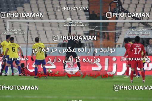 1613349, Tehran, , Iran Football Pro League، Persian Gulf Cup، Week 11، First Leg، Persepolis 0 v 1 Naft M Soleyman on 2019/11/22 at Azadi Stadium