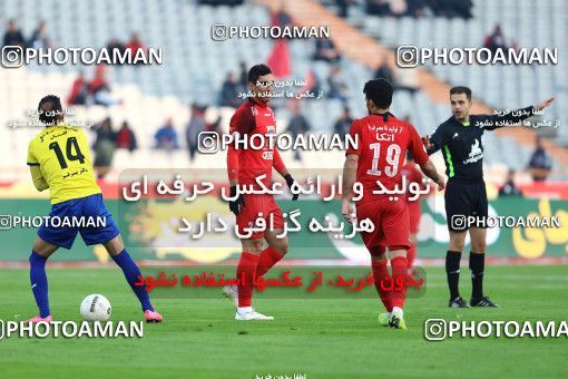 1700098, Tehran, , Iran Football Pro League، Persian Gulf Cup، Week 11، First Leg، Persepolis 0 v 1 Naft M Soleyman on 2019/11/22 at Azadi Stadium