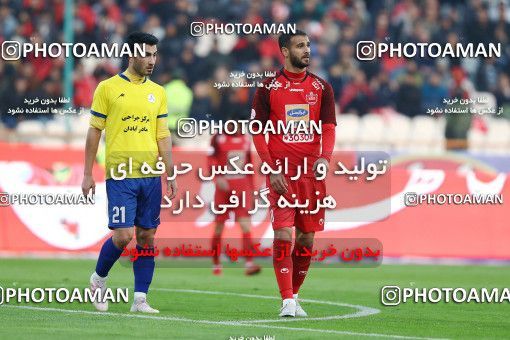 1700054, Tehran, , Iran Football Pro League، Persian Gulf Cup، Week 11، First Leg، Persepolis 0 v 1 Naft M Soleyman on 2019/11/22 at Azadi Stadium