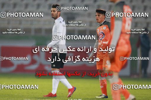 1483138, Tehran, , Iran Football Pro League، Persian Gulf Cup، Week 11، First Leg، Saipa 0 v 0 Shahin Shahrdari Boushehr on 2019/11/24 at Shahid Dastgerdi Stadium