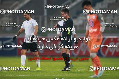 1483181, Tehran, , Iran Football Pro League، Persian Gulf Cup، Week 11، First Leg، Saipa 0 v 0 Shahin Shahrdari Boushehr on 2019/11/24 at Shahid Dastgerdi Stadium