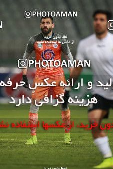 1483165, Tehran, , Iran Football Pro League، Persian Gulf Cup، Week 11، First Leg، Saipa 0 v 0 Shahin Shahrdari Boushehr on 2019/11/24 at Shahid Dastgerdi Stadium