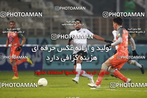 1483135, Tehran, , Iran Football Pro League، Persian Gulf Cup، Week 11، First Leg، Saipa 0 v 0 Shahin Shahrdari Boushehr on 2019/11/24 at Shahid Dastgerdi Stadium