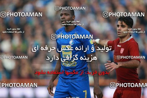 1490462, Tehran,Shahr Qods, Iran, Iran Football Pro League، Persian Gulf Cup، Week 13، First Leg، Esteghlal 1 v 0 Padideh Mashhad on 2019/12/05 at Azadi Stadium