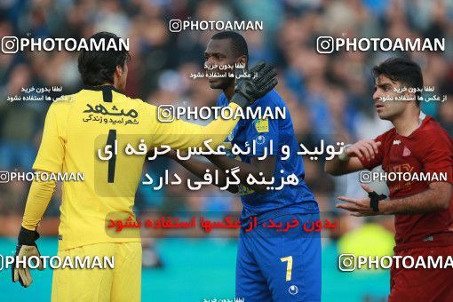 1490433, Tehran,Shahr Qods, Iran, Iran Football Pro League، Persian Gulf Cup، Week 13، First Leg، Esteghlal 1 v 0 Padideh Mashhad on 2019/12/05 at Azadi Stadium