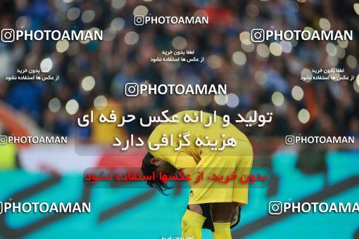 1490684, Tehran,Shahr Qods, Iran, Iran Football Pro League، Persian Gulf Cup، Week 13، First Leg، Esteghlal 1 v 0 Padideh Mashhad on 2019/12/05 at Azadi Stadium