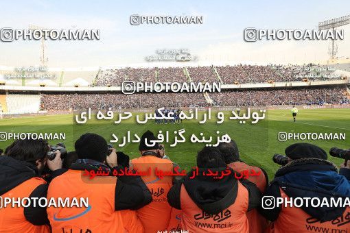 1492736, Tehran,Shahr Qods, Iran, Iran Football Pro League، Persian Gulf Cup، Week 13، First Leg، Esteghlal 1 v 0 Padideh Mashhad on 2019/12/05 at Azadi Stadium