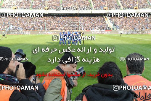 1492784, Tehran,Shahr Qods, Iran, Iran Football Pro League، Persian Gulf Cup، Week 13، First Leg، Esteghlal 1 v 0 Padideh Mashhad on 2019/12/05 at Azadi Stadium