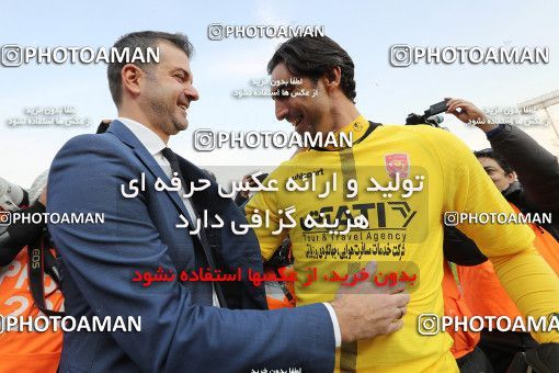 1492776, Tehran,Shahr Qods, Iran, Iran Football Pro League، Persian Gulf Cup، Week 13، First Leg، Esteghlal 1 v 0 Padideh Mashhad on 2019/12/05 at Azadi Stadium