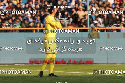 1492719, Tehran,Shahr Qods, Iran, Iran Football Pro League، Persian Gulf Cup، Week 13، First Leg، Esteghlal 1 v 0 Padideh Mashhad on 2019/12/05 at Azadi Stadium