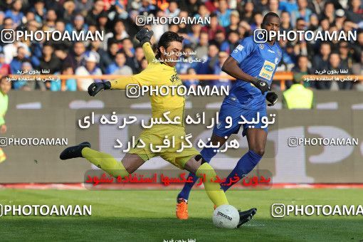 1492733, Tehran,Shahr Qods, Iran, Iran Football Pro League، Persian Gulf Cup، Week 13، First Leg، Esteghlal 1 v 0 Padideh Mashhad on 2019/12/05 at Azadi Stadium