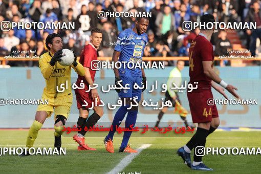 1492724, Tehran,Shahr Qods, Iran, Iran Football Pro League، Persian Gulf Cup، Week 13، First Leg، Esteghlal 1 v 0 Padideh Mashhad on 2019/12/05 at Azadi Stadium
