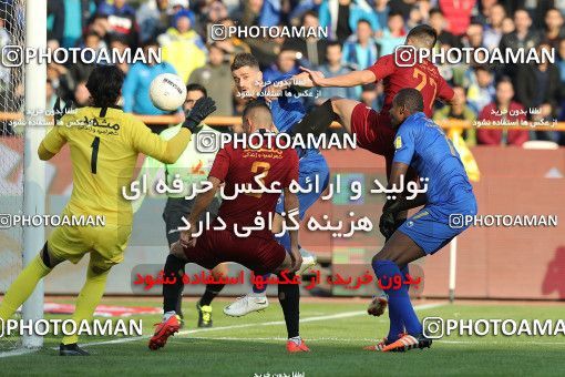 1492707, Tehran,Shahr Qods, Iran, Iran Football Pro League، Persian Gulf Cup، Week 13، First Leg، Esteghlal 1 v 0 Padideh Mashhad on 2019/12/05 at Azadi Stadium