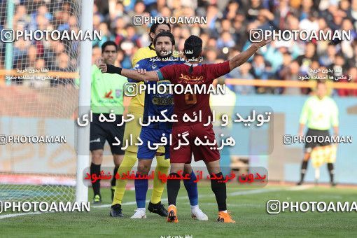 1492749, Tehran,Shahr Qods, Iran, Iran Football Pro League، Persian Gulf Cup، Week 13، First Leg، Esteghlal 1 v 0 Padideh Mashhad on 2019/12/05 at Azadi Stadium