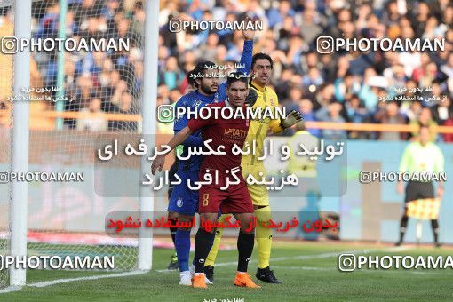 1492743, Tehran,Shahr Qods, Iran, Iran Football Pro League، Persian Gulf Cup، Week 13، First Leg، Esteghlal 1 v 0 Padideh Mashhad on 2019/12/05 at Azadi Stadium