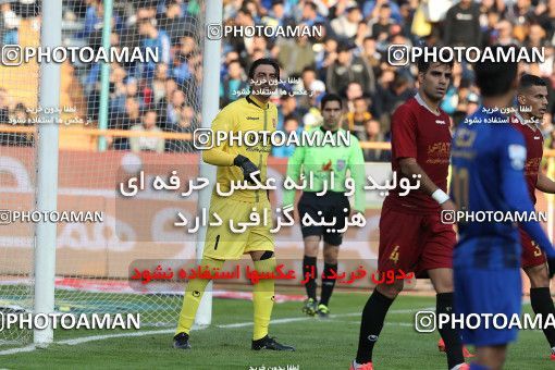 1492801, Tehran,Shahr Qods, Iran, Iran Football Pro League، Persian Gulf Cup، Week 13، First Leg، Esteghlal 1 v 0 Padideh Mashhad on 2019/12/05 at Azadi Stadium