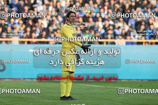 1492709, Tehran,Shahr Qods, Iran, Iran Football Pro League، Persian Gulf Cup، Week 13، First Leg، Esteghlal 1 v 0 Padideh Mashhad on 2019/12/05 at Azadi Stadium