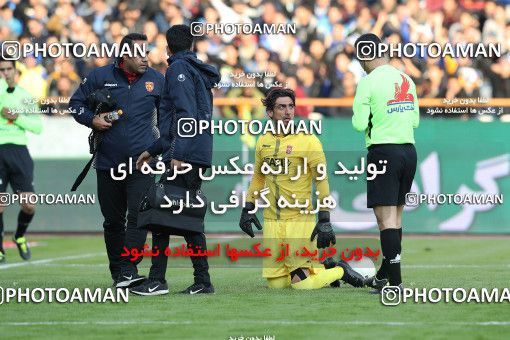 1492823, Tehran,Shahr Qods, Iran, Iran Football Pro League، Persian Gulf Cup، Week 13، First Leg، Esteghlal 1 v 0 Padideh Mashhad on 2019/12/05 at Azadi Stadium