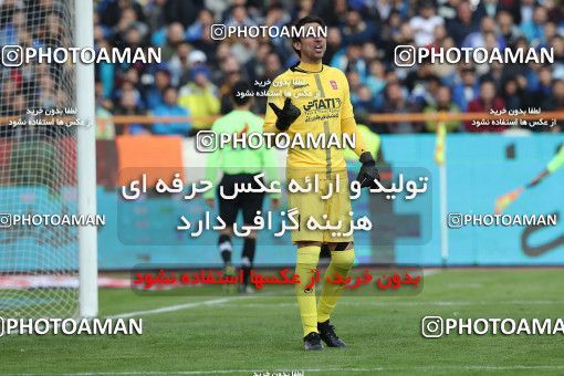 1492885, Tehran,Shahr Qods, Iran, Iran Football Pro League، Persian Gulf Cup، Week 13، First Leg، Esteghlal 1 v 0 Padideh Mashhad on 2019/12/05 at Azadi Stadium