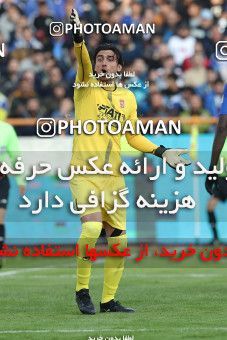 1492915, Tehran,Shahr Qods, Iran, Iran Football Pro League، Persian Gulf Cup، Week 13، First Leg، Esteghlal 1 v 0 Padideh Mashhad on 2019/12/05 at Azadi Stadium