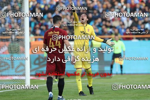 1492928, Tehran,Shahr Qods, Iran, Iran Football Pro League، Persian Gulf Cup، Week 13، First Leg، Esteghlal 1 v 0 Padideh Mashhad on 2019/12/05 at Azadi Stadium