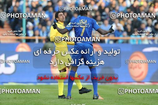 1492934, Iran Football Pro League، Persian Gulf Cup، Week 13، First Leg، 2019/12/05، Tehran,Shahr Qods، Azadi Stadium، Esteghlal 1 - 0 Padideh Mashhad