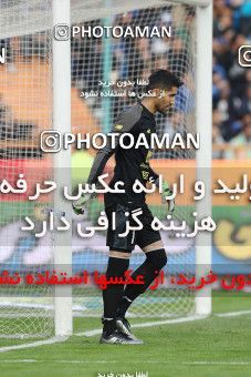 1492963, Iran Football Pro League، Persian Gulf Cup، Week 13، First Leg، 2019/12/05، Tehran,Shahr Qods، Azadi Stadium، Esteghlal 1 - 0 Padideh Mashhad