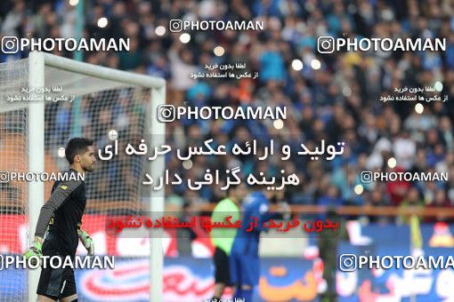 1492968, Tehran,Shahr Qods, Iran, Iran Football Pro League، Persian Gulf Cup، Week 13، First Leg، Esteghlal 1 v 0 Padideh Mashhad on 2019/12/05 at Azadi Stadium