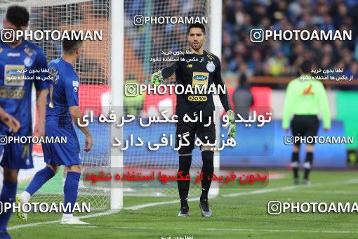 1492851, Tehran,Shahr Qods, Iran, Iran Football Pro League، Persian Gulf Cup، Week 13، First Leg، Esteghlal 1 v 0 Padideh Mashhad on 2019/12/05 at Azadi Stadium