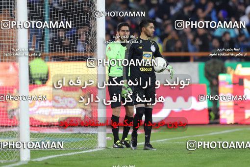 1492906, Tehran,Shahr Qods, Iran, Iran Football Pro League، Persian Gulf Cup، Week 13، First Leg، Esteghlal 1 v 0 Padideh Mashhad on 2019/12/05 at Azadi Stadium