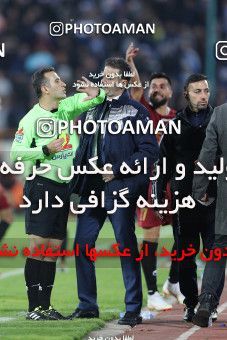 1492967, Tehran,Shahr Qods, Iran, Iran Football Pro League، Persian Gulf Cup، Week 13، First Leg، Esteghlal 1 v 0 Padideh Mashhad on 2019/12/05 at Azadi Stadium