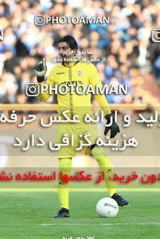 1491028, Tehran,Shahr Qods, Iran, Iran Football Pro League، Persian Gulf Cup، Week 13، First Leg، Esteghlal 1 v 0 Padideh Mashhad on 2019/12/05 at Azadi Stadium