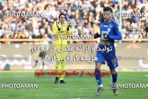 1490946, Tehran,Shahr Qods, Iran, Iran Football Pro League، Persian Gulf Cup، Week 13، First Leg، Esteghlal 1 v 0 Padideh Mashhad on 2019/12/05 at Azadi Stadium