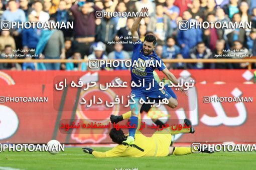 1490865, Tehran,Shahr Qods, Iran, Iran Football Pro League، Persian Gulf Cup، Week 13، First Leg، Esteghlal 1 v 0 Padideh Mashhad on 2019/12/05 at Azadi Stadium