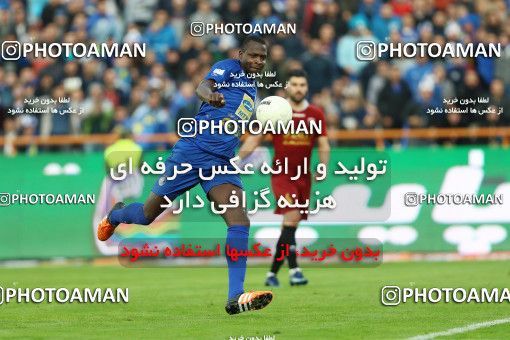 1490901, Tehran,Shahr Qods, Iran, Iran Football Pro League، Persian Gulf Cup، Week 13، First Leg، Esteghlal 1 v 0 Padideh Mashhad on 2019/12/05 at Azadi Stadium