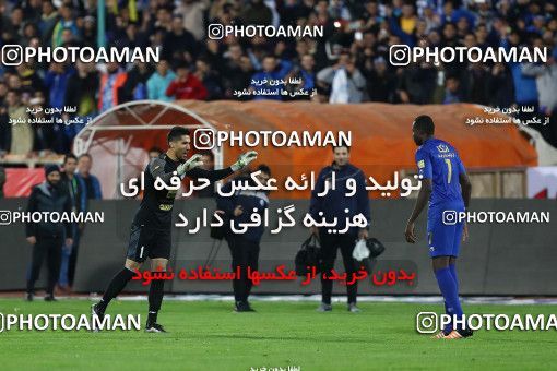 1491037, Tehran,Shahr Qods, Iran, Iran Football Pro League، Persian Gulf Cup، Week 13، First Leg، Esteghlal 1 v 0 Padideh Mashhad on 2019/12/05 at Azadi Stadium