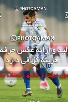 1493085, Tehran, , Iran Football Pro League، Persian Gulf Cup، Week 14، First Leg، Paykan 2 v 2 Esteghlal on 2019/12/09 at Azadi Stadium