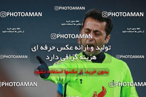 1493068, Tehran, , Iran Football Pro League، Persian Gulf Cup، Week 14، First Leg، Paykan 2 v 2 Esteghlal on 2019/12/09 at Azadi Stadium