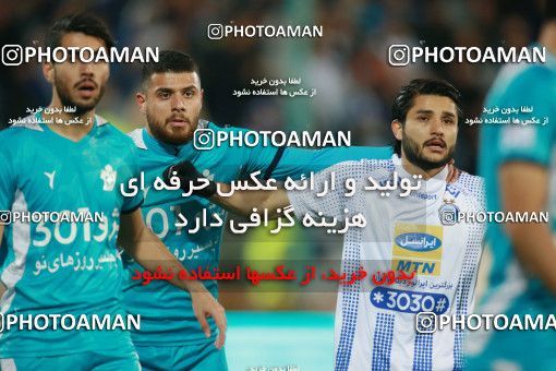 1493145, Tehran, , Iran Football Pro League، Persian Gulf Cup، Week 14، First Leg، Paykan 2 v 2 Esteghlal on 2019/12/09 at Azadi Stadium