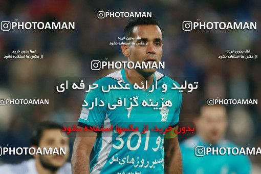 1493087, Tehran, , Iran Football Pro League، Persian Gulf Cup، Week 14، First Leg، Paykan 2 v 2 Esteghlal on 2019/12/09 at Azadi Stadium