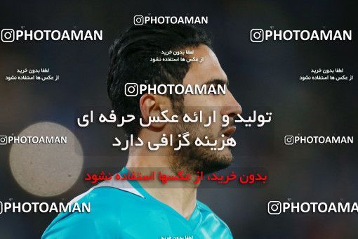 1493076, Tehran, , Iran Football Pro League، Persian Gulf Cup، Week 14، First Leg، Paykan 2 v 2 Esteghlal on 2019/12/09 at Azadi Stadium