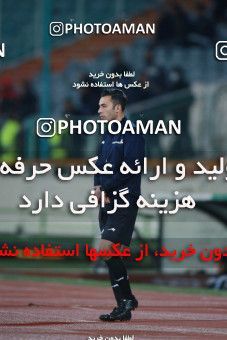 1493067, Tehran, , Iran Football Pro League، Persian Gulf Cup، Week 14، First Leg، Paykan 2 v 2 Esteghlal on 2019/12/09 at Azadi Stadium