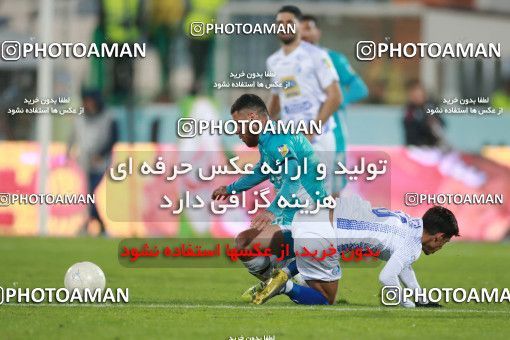 1493070, Tehran, , Iran Football Pro League، Persian Gulf Cup، Week 14، First Leg، Paykan 2 v 2 Esteghlal on 2019/12/09 at Azadi Stadium