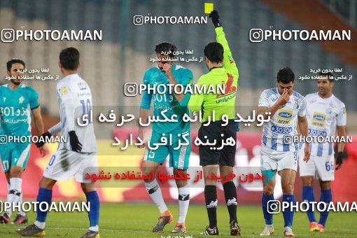 1493131, Tehran, , Iran Football Pro League، Persian Gulf Cup، Week 14، First Leg، Paykan 2 v 2 Esteghlal on 2019/12/09 at Azadi Stadium