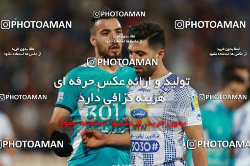 1492998, Tehran, , Iran Football Pro League، Persian Gulf Cup، Week 14، First Leg، Paykan 2 v 2 Esteghlal on 2019/12/09 at Azadi Stadium