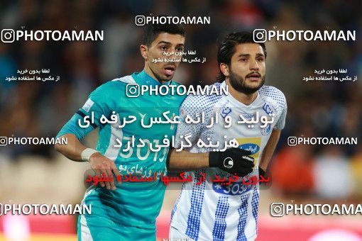 1493039, Tehran, , Iran Football Pro League، Persian Gulf Cup، Week 14، First Leg، Paykan 2 v 2 Esteghlal on 2019/12/09 at Azadi Stadium