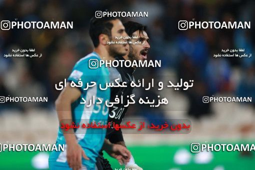 1493090, Tehran, , Iran Football Pro League، Persian Gulf Cup، Week 14، First Leg، Paykan 2 v 2 Esteghlal on 2019/12/09 at Azadi Stadium