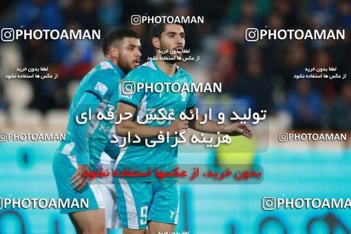 1493172, Tehran, , Iran Football Pro League، Persian Gulf Cup، Week 14، First Leg، Paykan 2 v 2 Esteghlal on 2019/12/09 at Azadi Stadium
